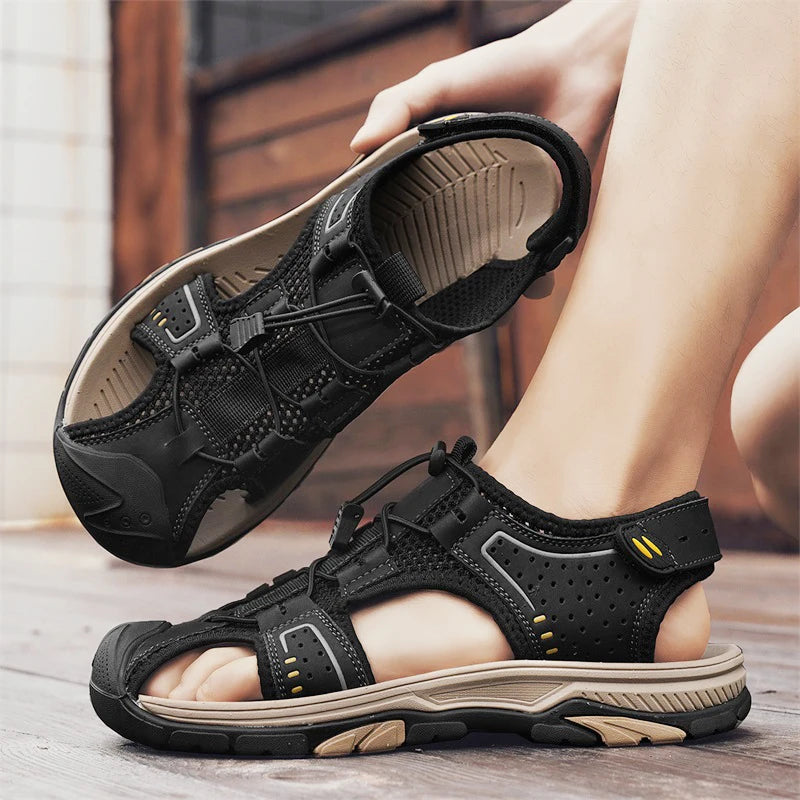 Custom LOGO Service in Ready Stock Rubber Sole Anti Slip Large Size Pure Cow Leather Men Summer Adjustable Closed Toe Sandals