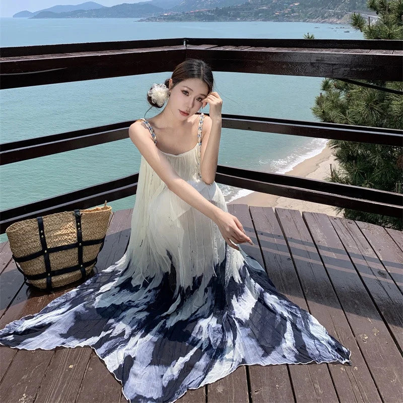 Women's Summer Vacation Pleated Gradient Temperament Camisole Skirt Design Trend