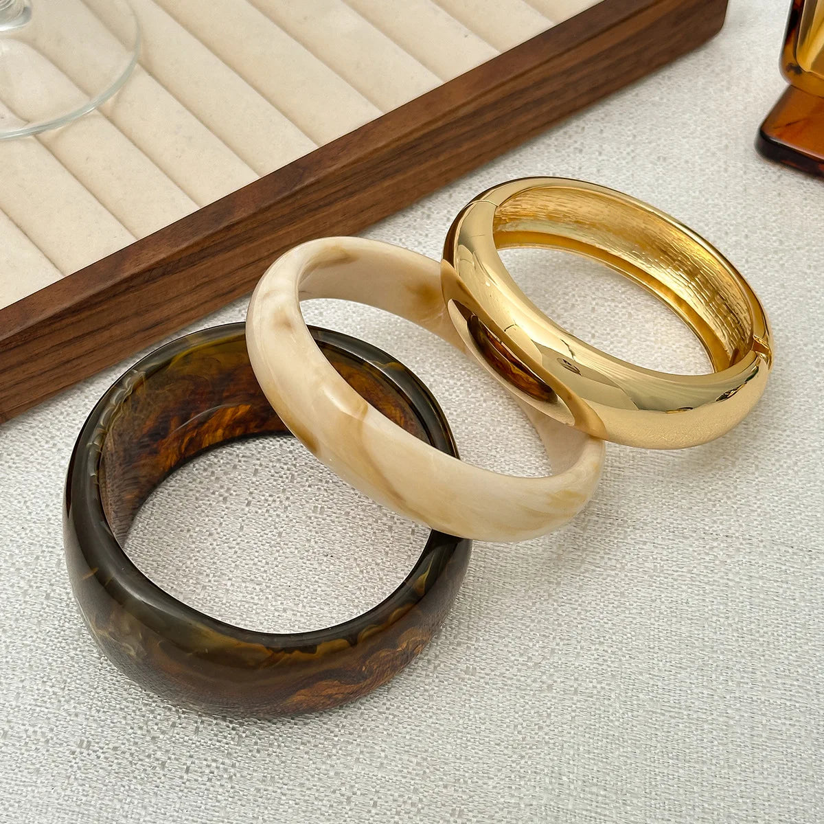 Retro Punk Beige Coffee Thick Resin Acrylic Smudging Bangles Geometric Irregular Wide Bangle Bracelet For Women Pulseras Jewelry