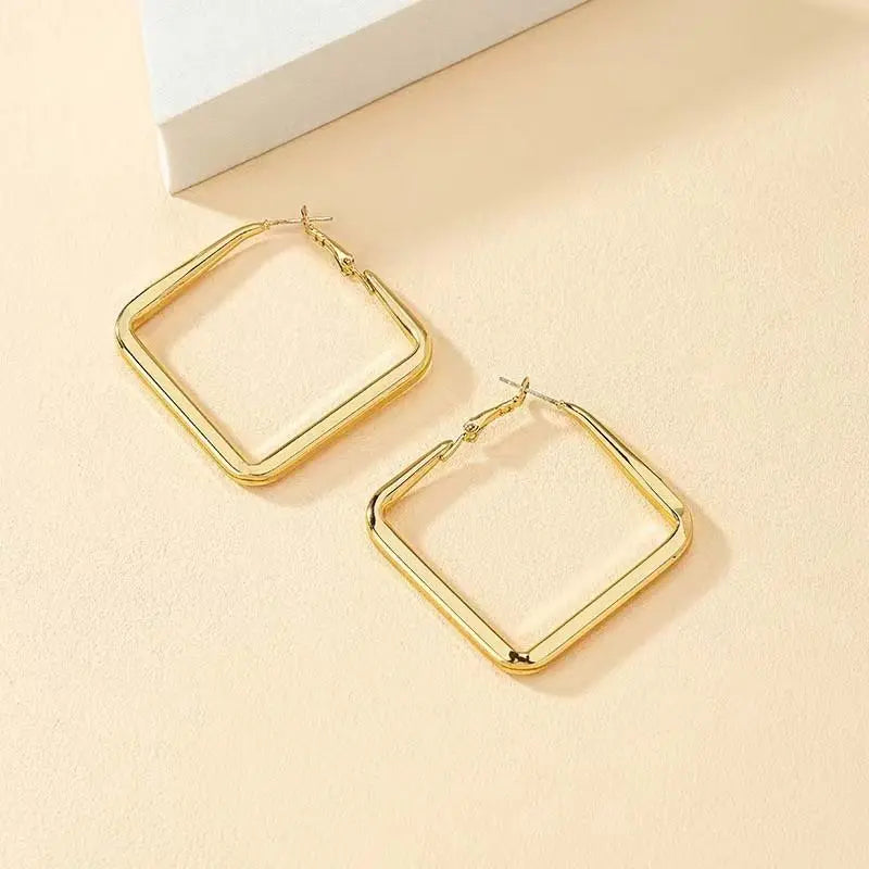 Fashion Gold Color Square Hoop Earrings For Women Exaggerated Metal Geometric Irregular Circle Earrings Jewelry